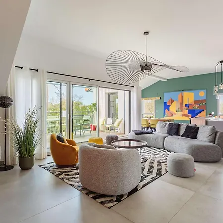 Rooftop Avec Jacuzzi Et Vue Dégagée De Gamme Appartamento Anglet