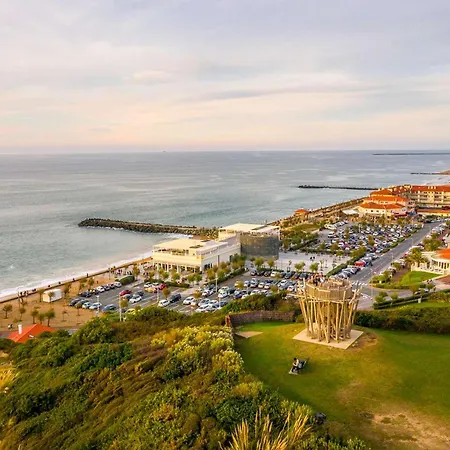 Rooftop Avec Jacuzzi Et Vue Dégagée De Gamme Appartamento