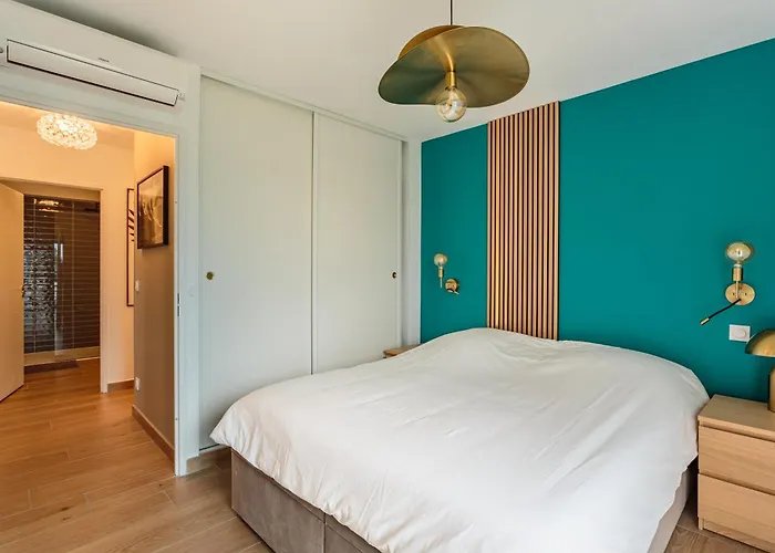 Rooftop Avec Jacuzzi Et Vue Degagee De Gamme Apartman *